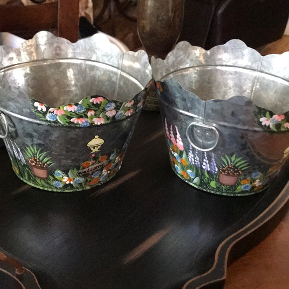 New Set Of 3 Hand Painted Galvanized Buckets - Picture 3 of 7